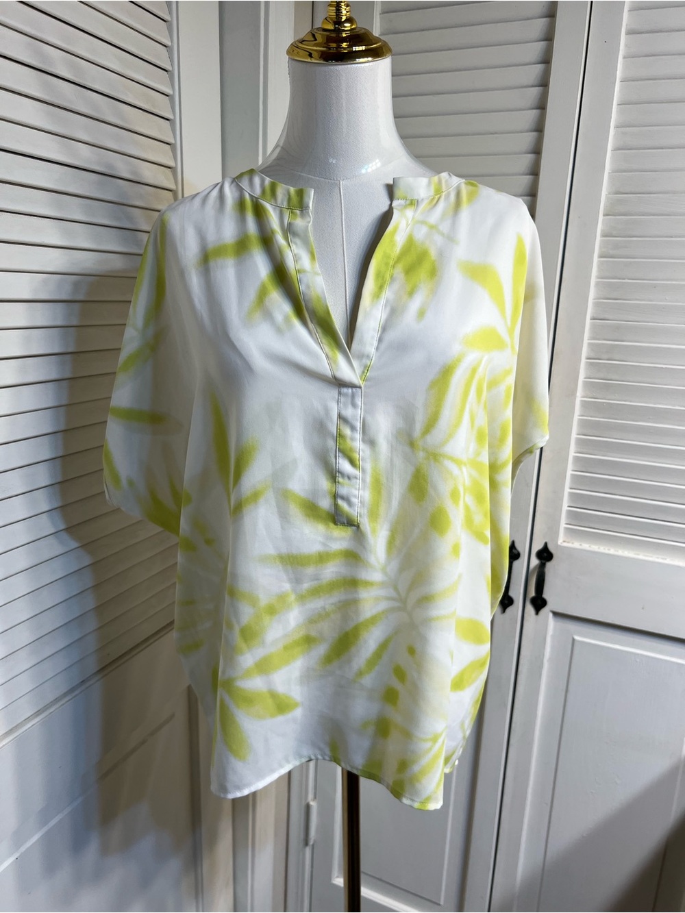 BCBGMaxAzria Women's Split-Neck Blouse in Yellow Green Leaf Print